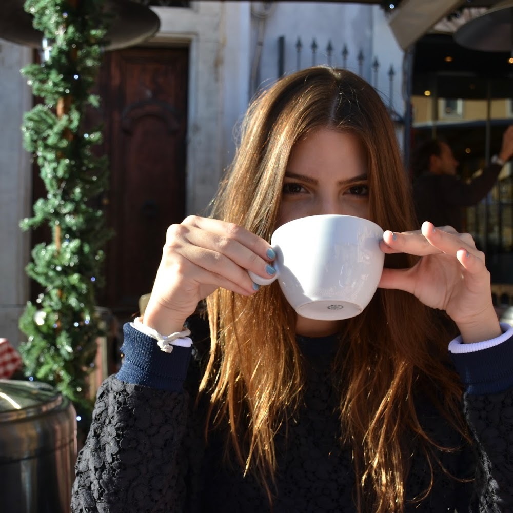 Meet your Posher, Caro